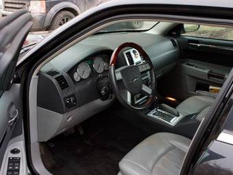 2006 Chrysler 300C Pictures