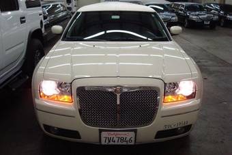 2006 Chrysler 300C Pictures