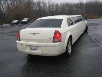 2006 Chrysler 300C Images