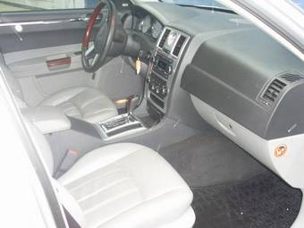 2006 Chrysler 300C Pictures