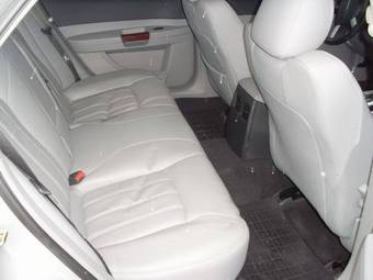 2006 Chrysler 300C Photos