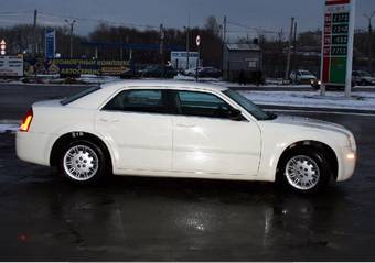 2006 Chrysler 300C Pictures