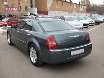 2006 Chrysler 300C Pictures