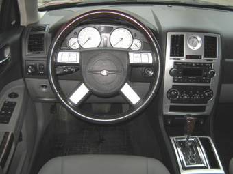 2006 Chrysler 300C Photos