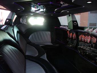 2008 Chrysler 300C Photos