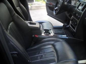 2008 Chrysler 300C Pictures