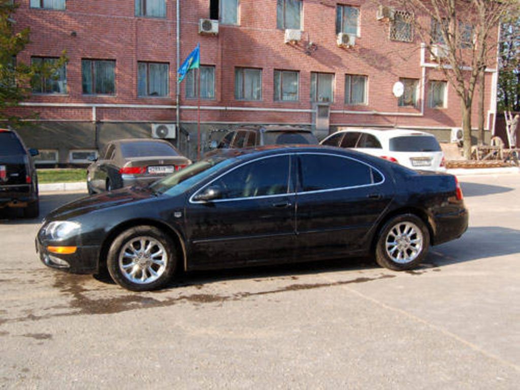 2003 Chrysler 300M