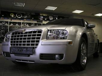 2004 Chrysler 300M