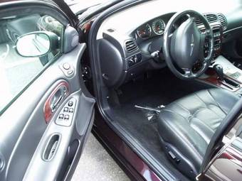 2003 Chrysler Concorde Pictures
