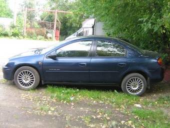 2001 Chrysler Neon Photos