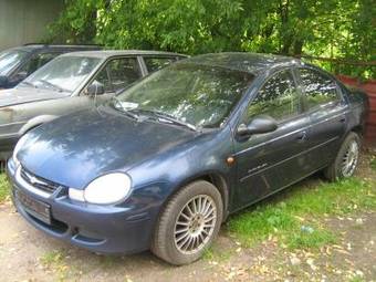 2001 Chrysler Neon Photos