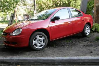 2002 Chrysler Neon Pictures