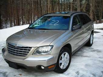 2004 Chrysler Pacifica Pictures