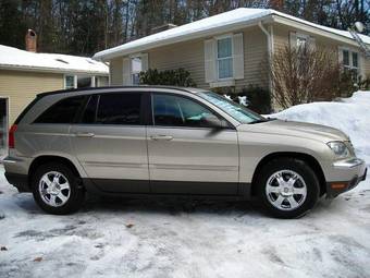 2004 Chrysler Pacifica Photos