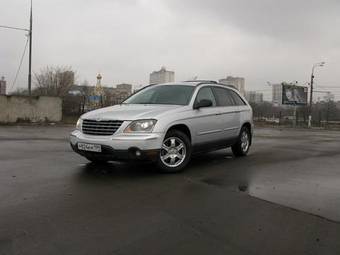 2004 Chrysler Pacifica Photos