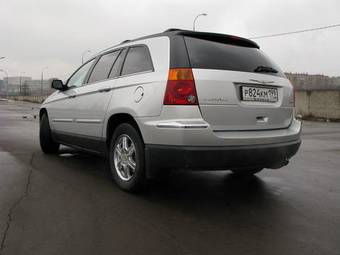 2004 Chrysler Pacifica Pictures