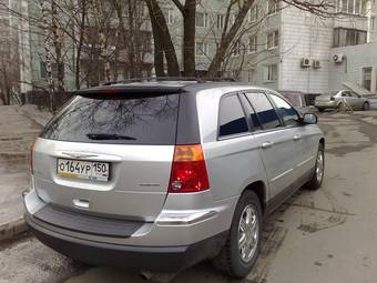 2004 Chrysler Pacifica Pictures