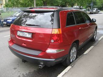 2004 Chrysler Pacifica Pictures