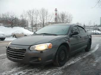 2004 Chrysler Sebring Images