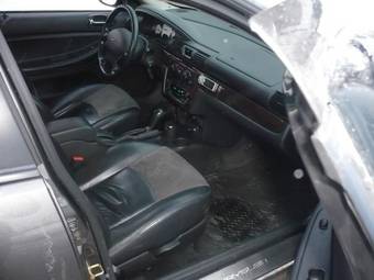 2004 Chrysler Sebring Photos