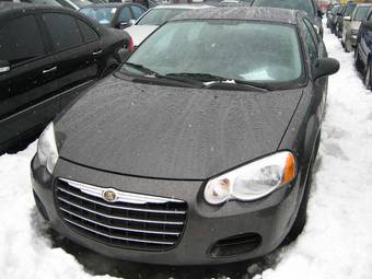 2004 Chrysler Sebring Photos