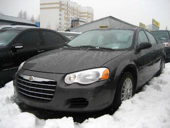 2004 Chrysler Sebring Pictures