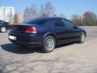 2004 Chrysler Sebring Photos