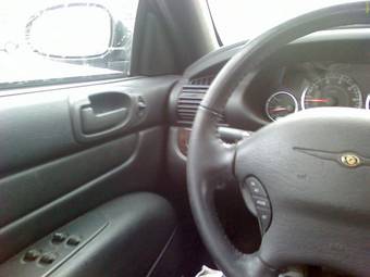 2004 Chrysler Sebring Pictures