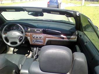 2004 Chrysler Sebring Pictures