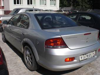 2004 Chrysler Sebring Photos