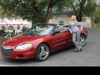 2004 Chrysler Sebring Pics