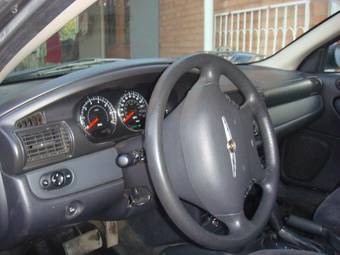 2005 Chrysler Sebring Photos