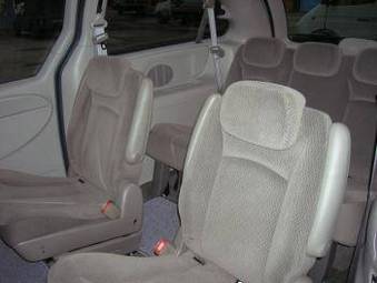 2005 Chrysler TOWN Country Pictures