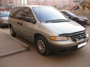 2000 Chrysler Voyager