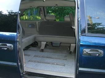 2001 Chrysler Voyager Pictures