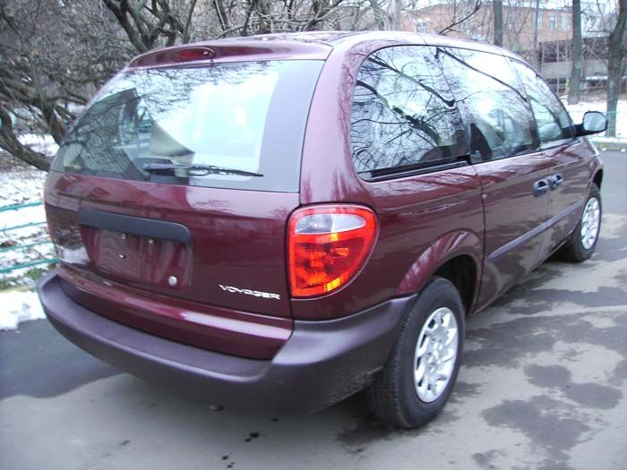 2002 Chrysler Voyager