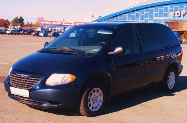 2002 Chrysler Voyager