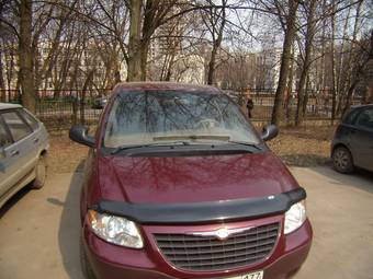 2002 Chrysler Voyager Pics