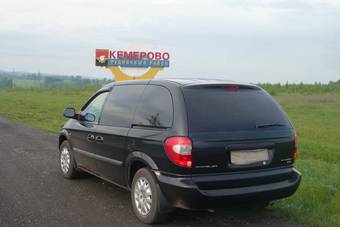 2005 Chrysler Voyager Pics