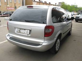 2006 Chrysler Voyager Pics