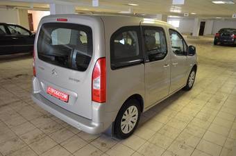 2010 Citroen Berlingo Photos