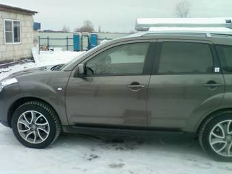 2011 Citroen C-Crosser Pictures