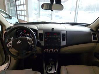 2011 Citroen C-Crosser Photos