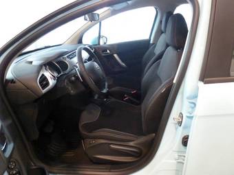2011 Citroen C3 Photos
