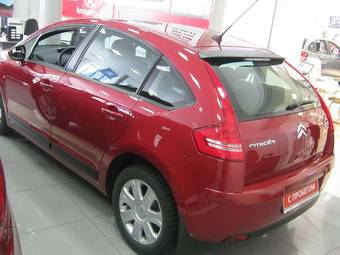 2010 Citroen C4 Images