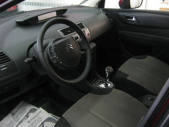 2010 Citroen C4 Pictures