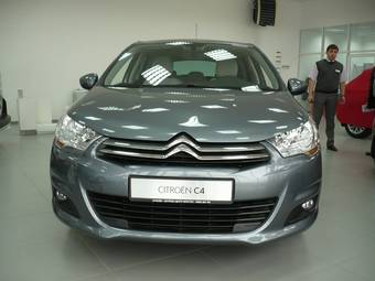 2011 Citroen C4 Pictures