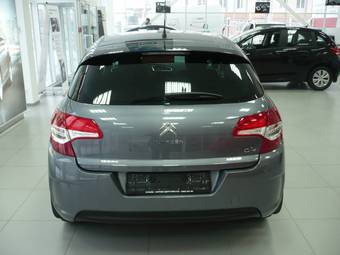 2011 Citroen C4 Photos