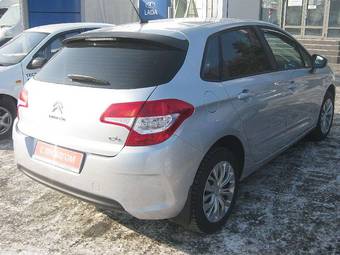 2011 Citroen C4 Images