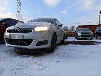 2011 Citroen C4 Photos